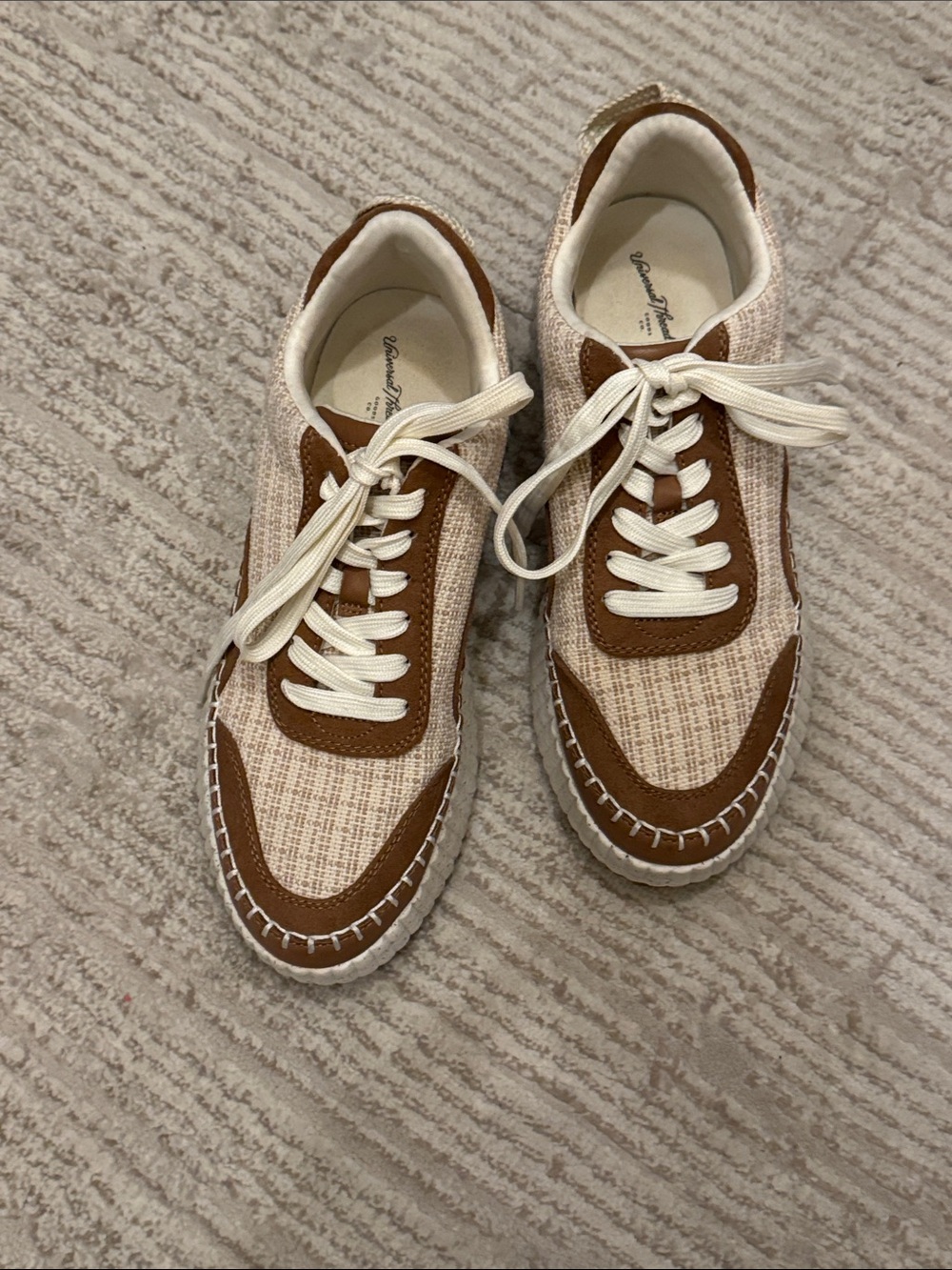 Universal Thread Women's Cream and Brown Fashion Sneakers